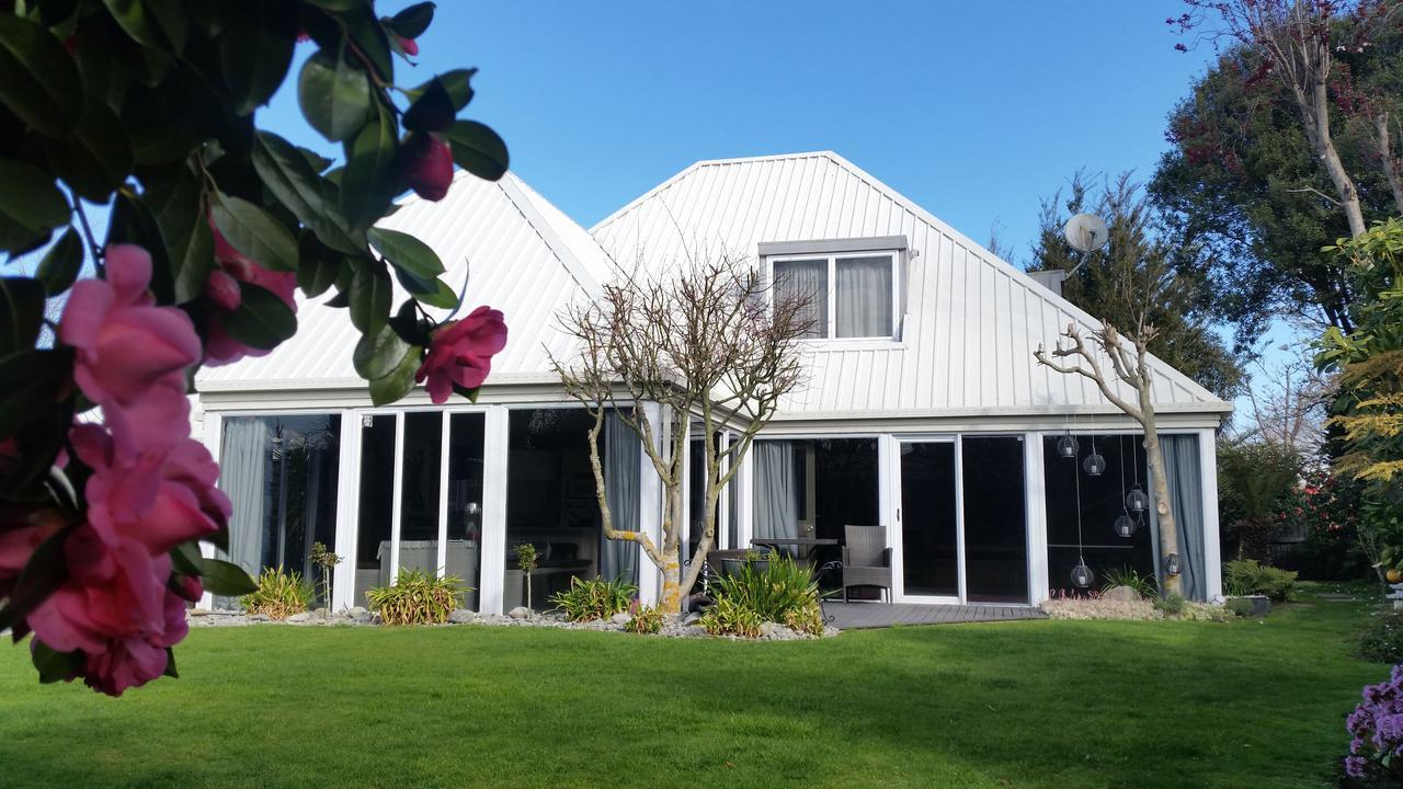 Berni'S Boutique Bnb Κράισττσερτς Εξωτερικό φωτογραφία