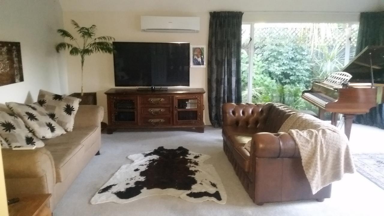 Berni'S Boutique Bnb Κράισττσερτς Εξωτερικό φωτογραφία